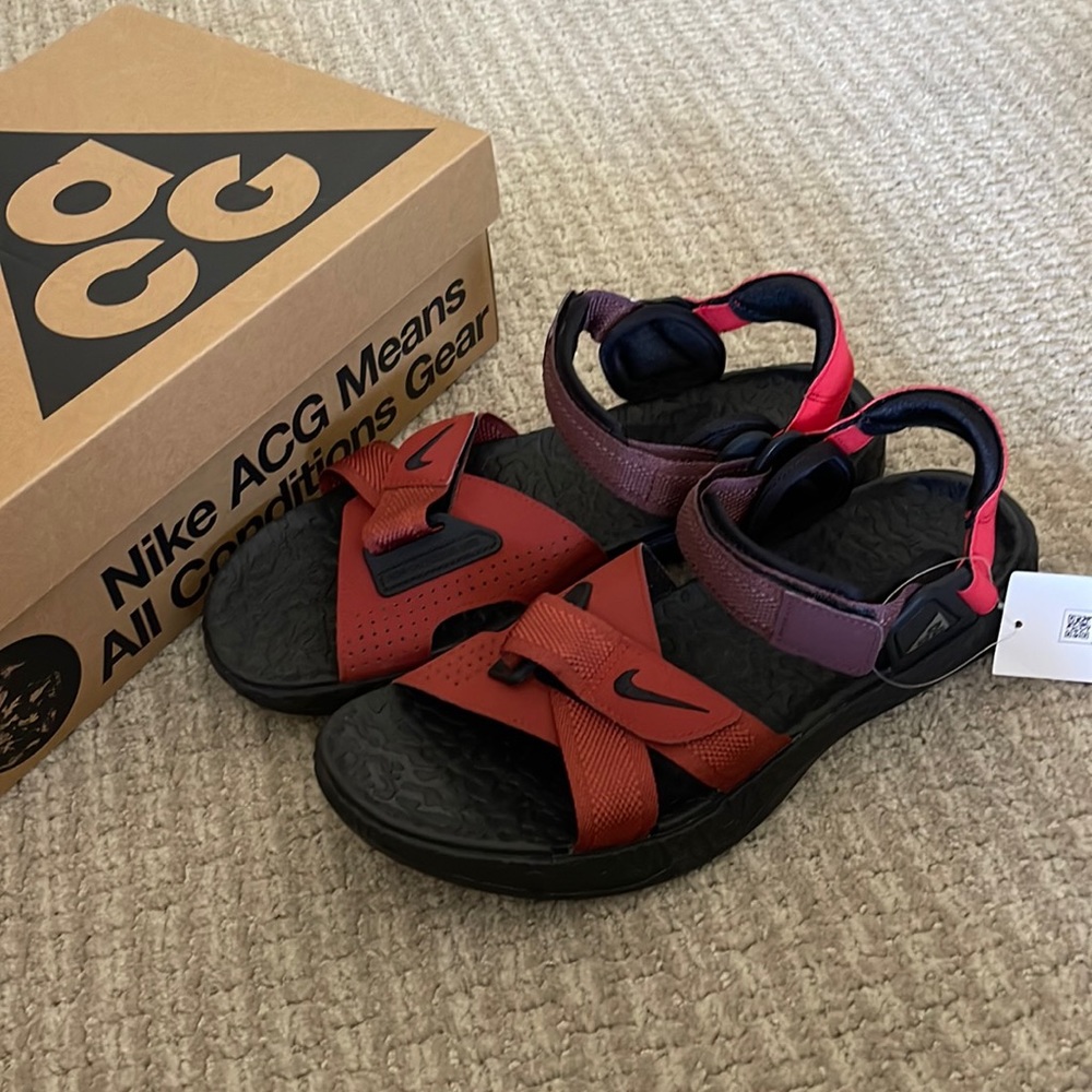 Nike mens acg air deschutz